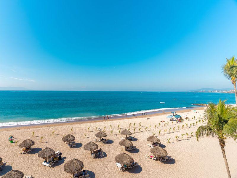 Départ pour la plage  Krystal® Puerto Vallarta Départ pour la plage  Krystal® Puerto Vallarta