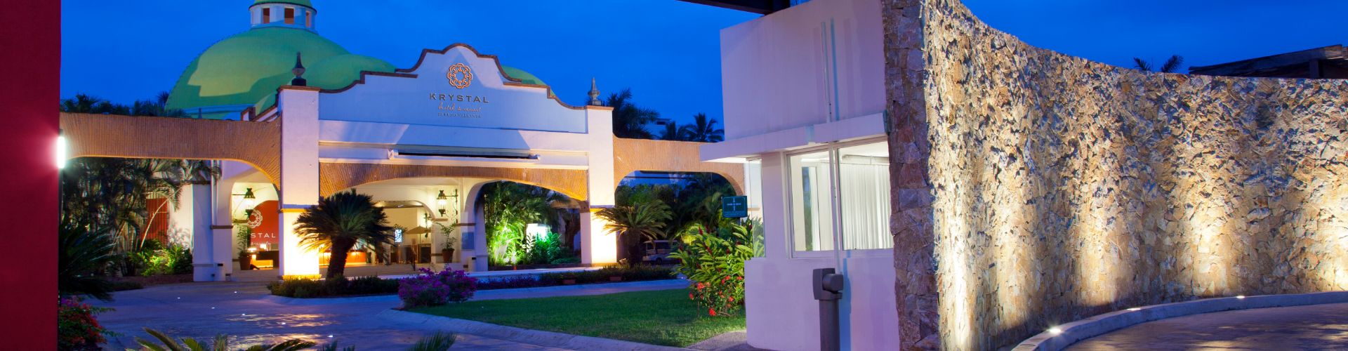   Krystal® Puerto Vallarta
